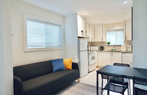 Fraserview House | 3-Bedroom Single House/1 Free Parking/Good Location in Vancouver