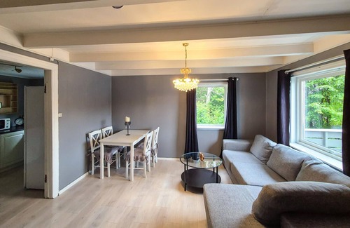 Hardangerfjord House | 3 bedroom stunning home in Omastrand