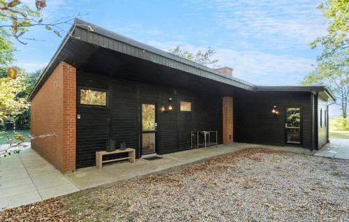 Skjern House | 3 Bedroom Stunning Home In Skjern