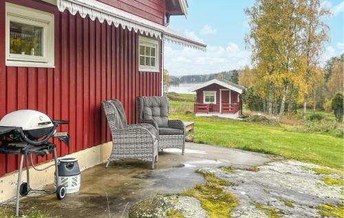 Viken House | 3 Bedroom Stunning Home In Årjäng