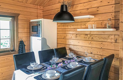 Rheezerveen House | 3 bedroom stunning home in Rheezerveen