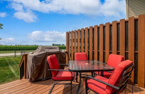 Wickham House | 3 Bedroom w/King Suite - Home away from home!