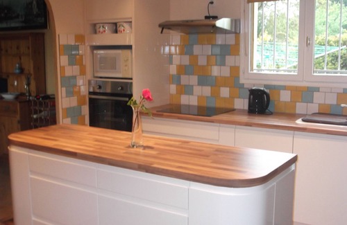 Floirac House | 3 bedroomed house with pool - a little bit of French tranquillity