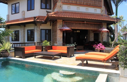 Ungasan Villa | 3 bedrooms villa with private pool free car and driver minimum 3 nights