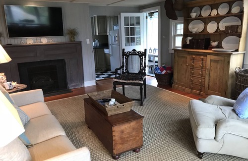 Clinton House | 3+BR/2 bath in Grove Beach Improvement Association Community. Central AC