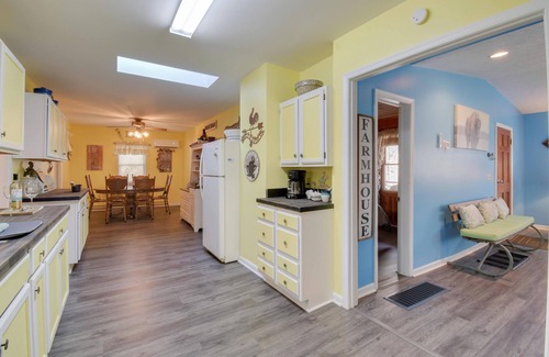 Spottswood House | 3 BR house with hot tub near Lexington and surrounding attractions!