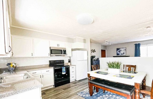 Mount Berry House | 3 BR Near Tennis Center~Golf~Berry~Shorter