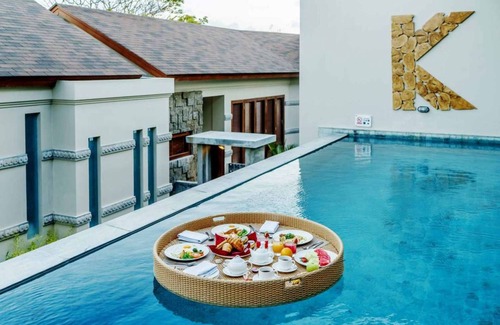 Kutuh Villa | 3 BR Secluded Villa Few Minutes to Geger Beach, South Bali Nusa Dua