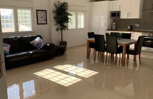 Montserrat Villa | 3 double en-suite bedroom villa with swimming pool