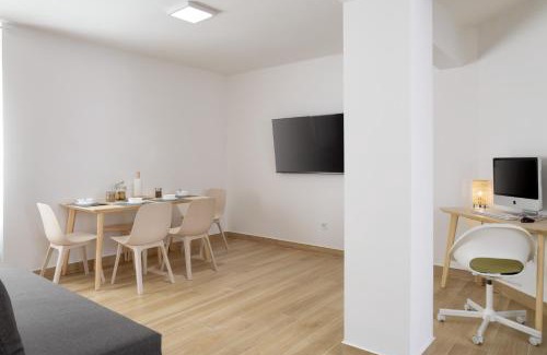 San Francisco Apartment | 3 hab dobles, 2 baños, AC, junto al Casco Viejo OL