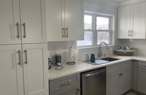 Villas House | 3 Homes from the Bay!