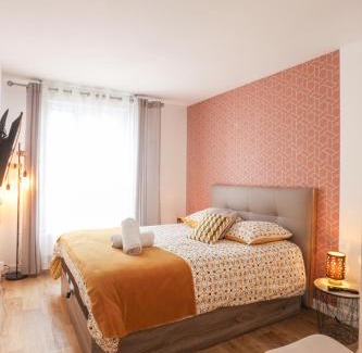 Saint-Vincent Apartment | 3 Lys Orleans Downtown, free secure parking