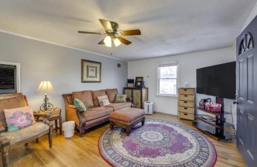 Union House | 3 Mi to Englewood Dam Pet-Friendly Home with Yard!