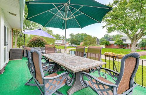 Canton House | 3 Mi to Pro Football Hall of Fame Home with Yard!