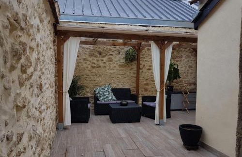 Noyen-sur-Sarthe House | 3 pers Gîte Pasteur Noyen sur sarthe centre