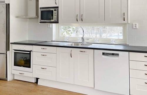Sodersvik House | 3 person holiday home in NORRTÄLJE