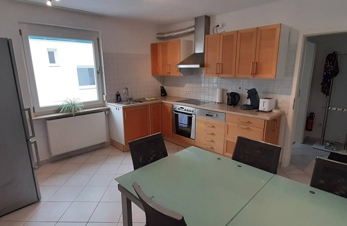 Reutlingen Apartment | 3 - room apartment - Reutlingen Heinestr og