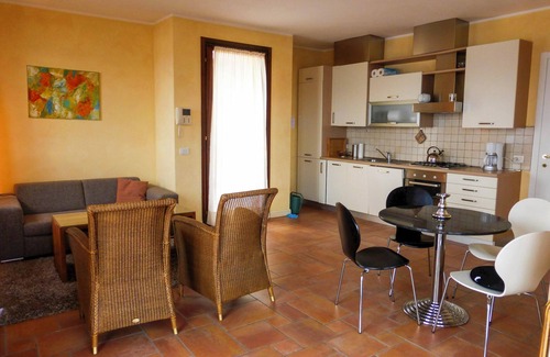 Oggebbio Apartment | 3-room apartment with panoramic pool in an architecturally charming residence