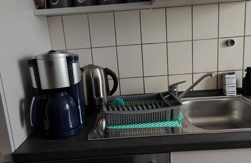 Region Hannover District Apartment | 3-Room non-smoking apartment with Kitchen and Balkony in Seelze with WiFi access