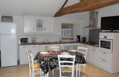 Les Magnils-Reigniers House | 3* self-catering cottage