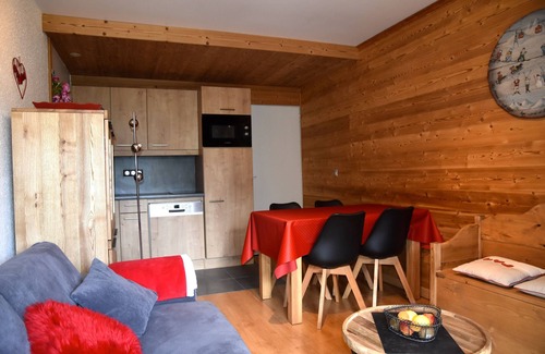 Les Allues Apartment | 3 star apartment in Méribel-Mottaret, ski-in ski-out