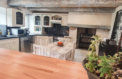 La Croix-Hellean House | 3-star gîte. Beautiful family home in the Breton countryside