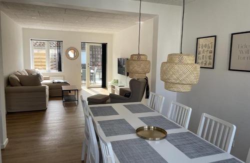Give Apartment | 3 værelses lejlighed i Give