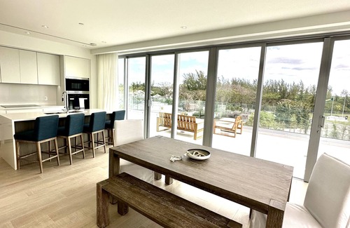 Nassau Condo | 30 day rental, corner unit, water & golf course views, resort beach and pool