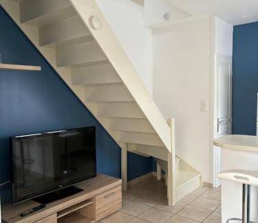 Colombier-Saugnieu Apartment | 30 m² Apartment ∙ 1 bedroom ∙ 4 guests