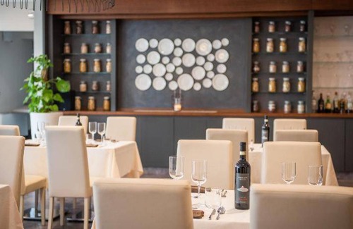 Moncalieri Hotel | 30 m² Hotel ∙ 127 guests