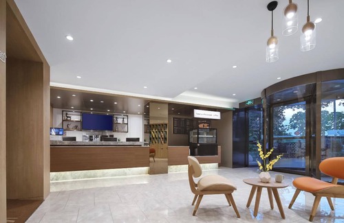 Yu Hua Tai Hotel | 30 m² Hotel ∙ 4 guests