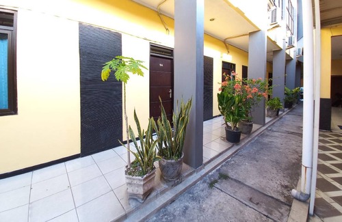 Sidoarjo Hotel | 30 m² Hotel ∙ 4 guests
