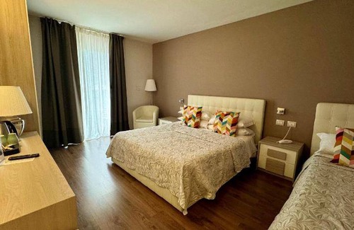 Riva del Garda Hotel | 30 m² Hotel ∙ 10 guests