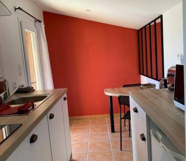 Blanquefort House | 30 m² House ∙ 1 bedroom ∙ 2 guests