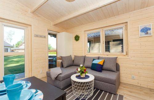 Ustka Cabin | 30 m² Lodge ∙ 4 guests