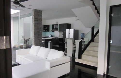Drupadi Villa | 30% off 8-2brs En Suites Ultra Modern Best Of The Best In Seminyak Best Location