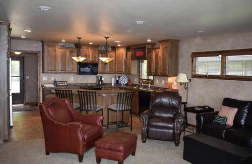 Miltona House | 30 steps to lake, Dock for fishing & swimming, Families Welcome!