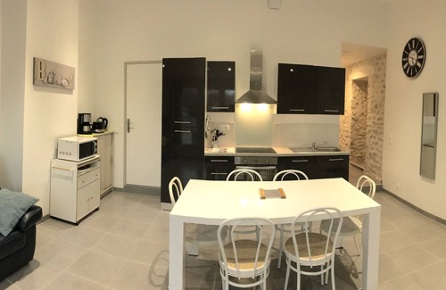 Saint-Pierre-d'Oleron House | 300 M from the sandy beach near Cotinière.