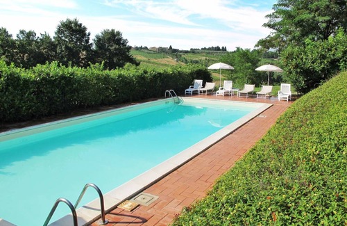 Scandicci Other | 300 m² Accommodation ∙ 5 bedrooms ∙ 12 guests