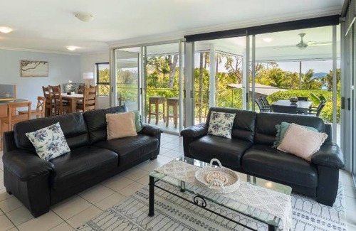 Hamilton Island Apartment | 300 m² Apartment ∙ 3 bedrooms ∙ 8 guests