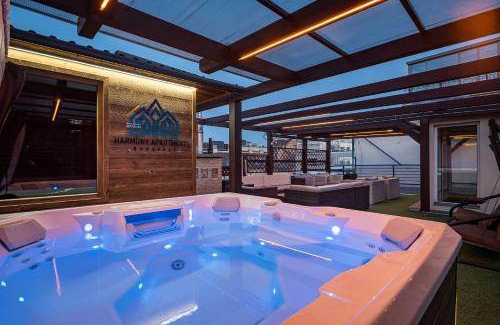 Terezvaros Apartment | 300 m² Apartment ∙ 6 bedrooms ∙ 16 guests