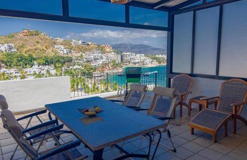 Las Hadas Apartment | 300 m² Apartment ∙ 5 bedrooms ∙ 8 guests