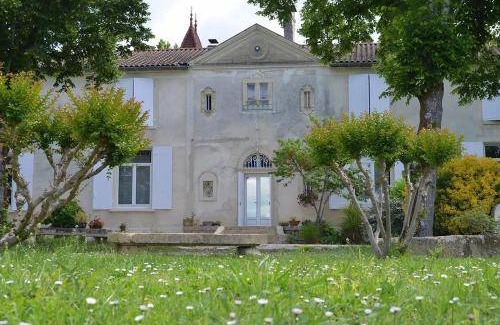 Sainte-Croix-Du-Mont House | 300 m² House ∙ 4 bedrooms ∙ 9 guests