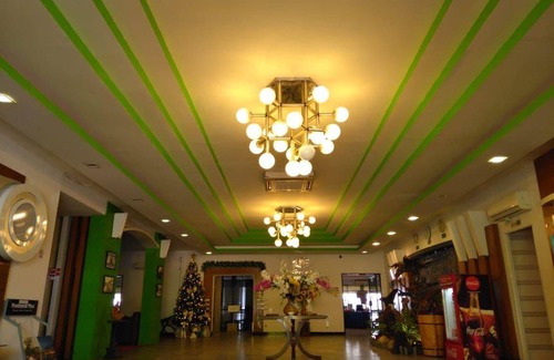 Pontianak Hotel | 300 m² Hotel ∙ 4 guests