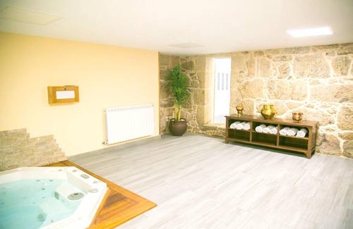 Cuntis House | 300 m² House ∙ 4 bedrooms ∙ 14 guests