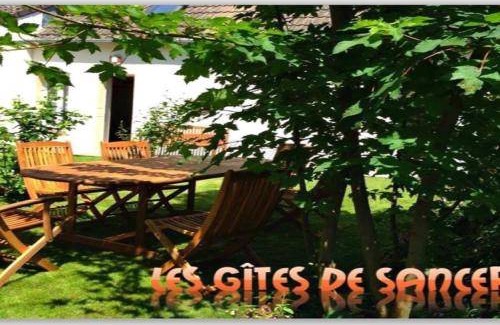 Saint-Satur House | 300 m² House ∙ 5 bedrooms ∙ 23 guests