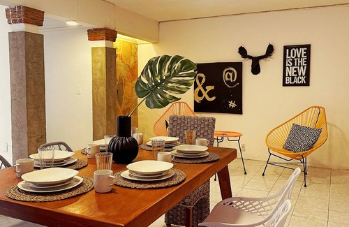 Guadalajara Municipality House | 300 m² House ∙ 7 bedrooms ∙ 16 guests