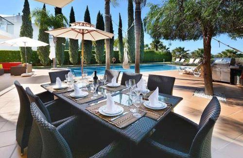 Vilamoura Resort | 300 m² Resort ∙ 6 bedrooms ∙ 12 guests
