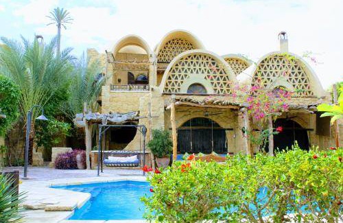 Tunis Village Villa | 300 m² Villa ∙ 4 bedrooms ∙ 12 guests