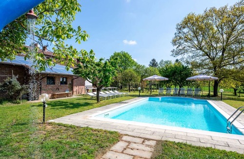 Basaluzzo Villa | 300 m² Villa ∙ 4 bedrooms ∙ 9 guests